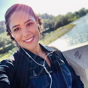 Meet your Posher, Ellen